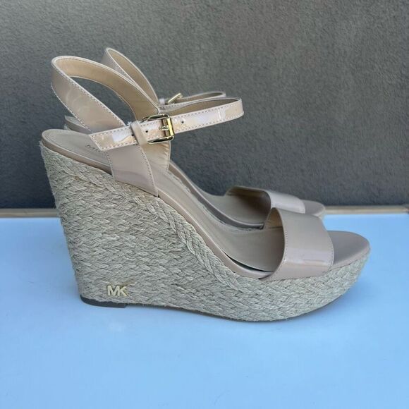 Michael Kors MK Nude Leather Platform Wedge Sandal Heel Size 11 Ankle Strap Pump - Picture 1 of 10